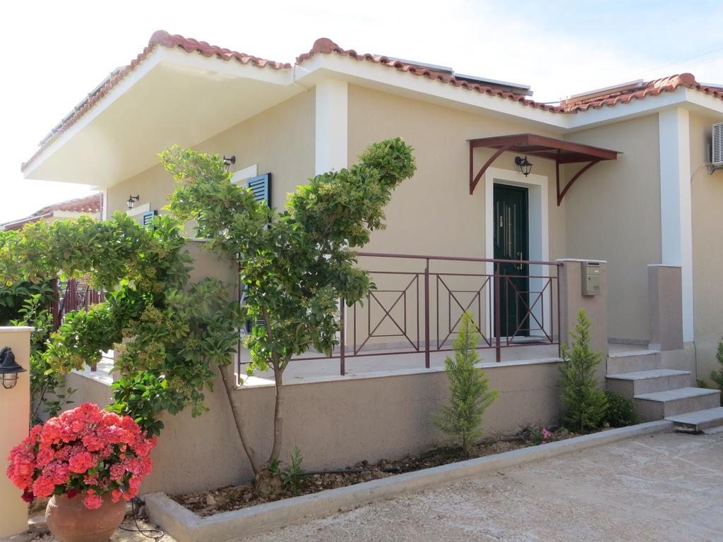 George Apartments Лурдата Стая снимка