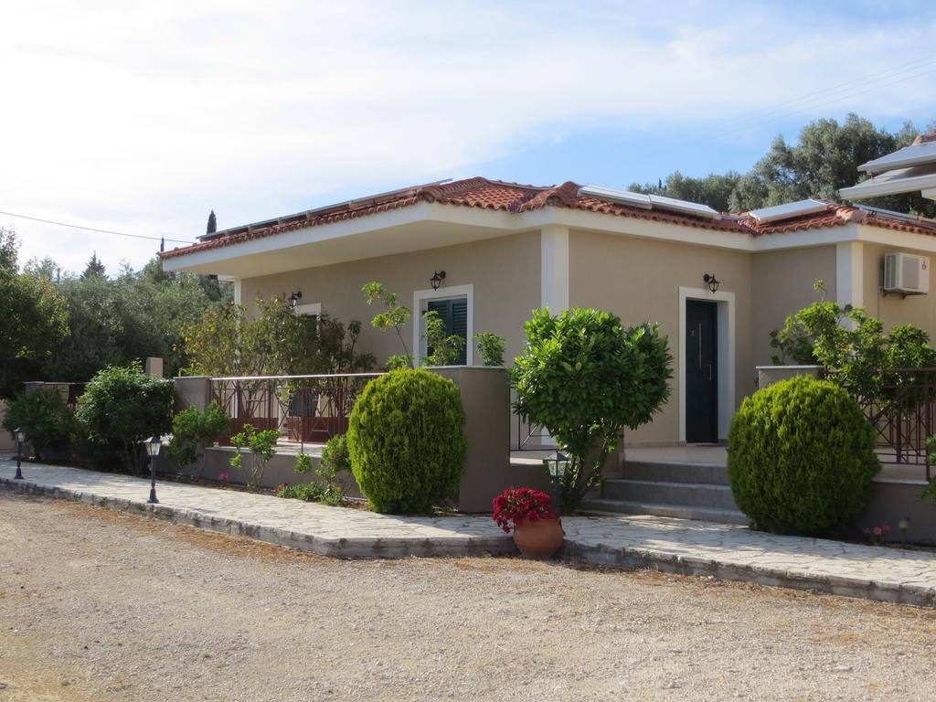 George Apartments Лурдата Стая снимка